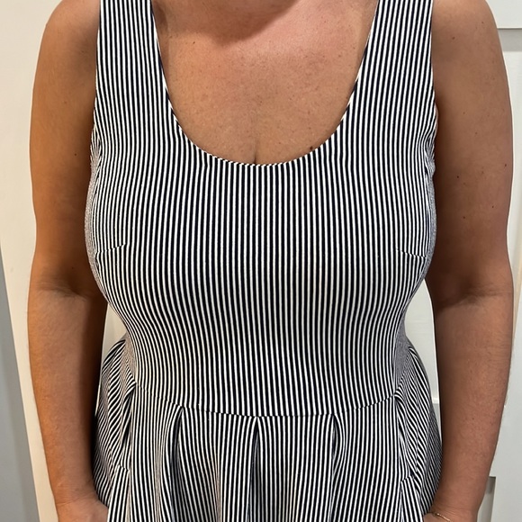 Banana Republic blue and white stripe summer dress - Picture 3 of 4